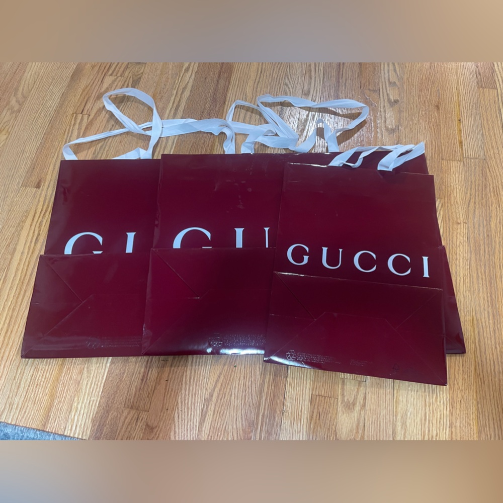 Gucci shooping bags